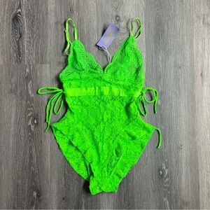 Petra Collins I’m Sorry NWT green lace bodysuit XS